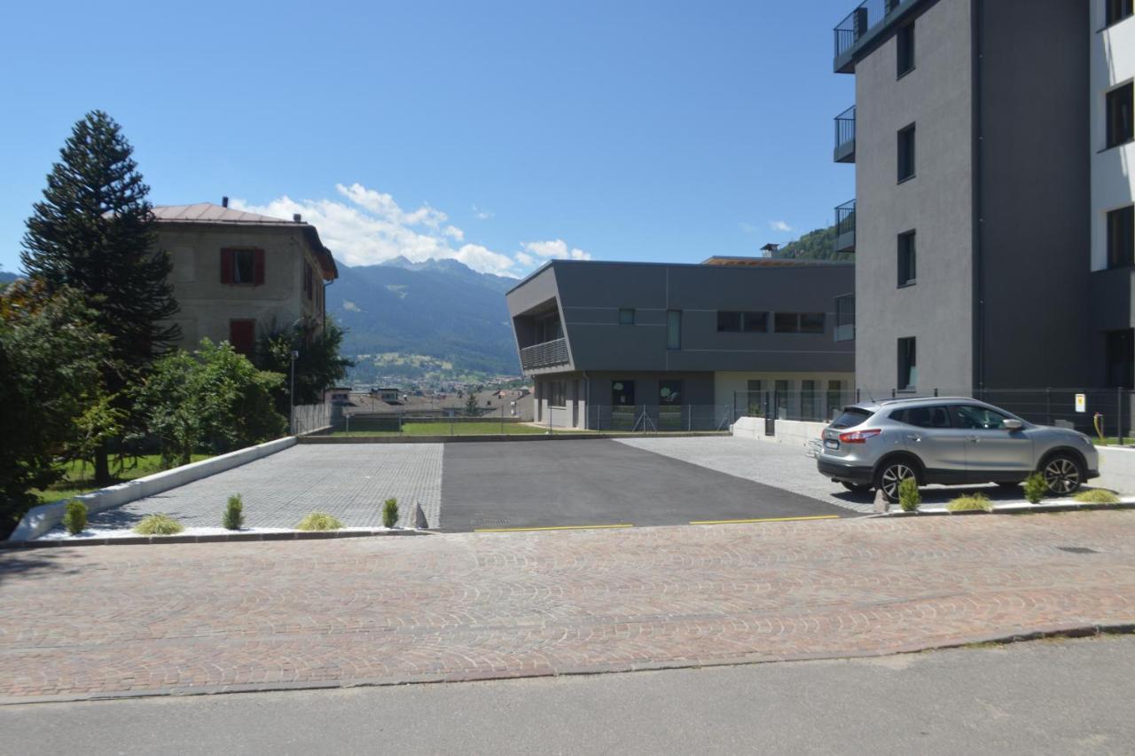 Suite Svaizer Con Giardino Privato Malè エクステリア 写真
