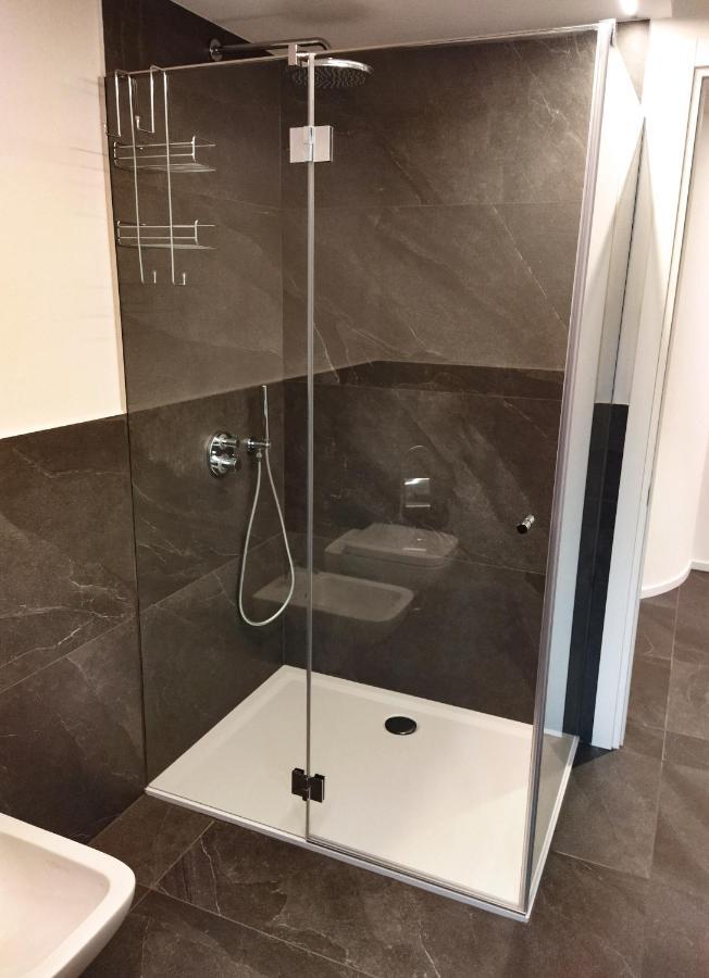 Suite Svaizer Con Giardino Privato Malè エクステリア 写真
