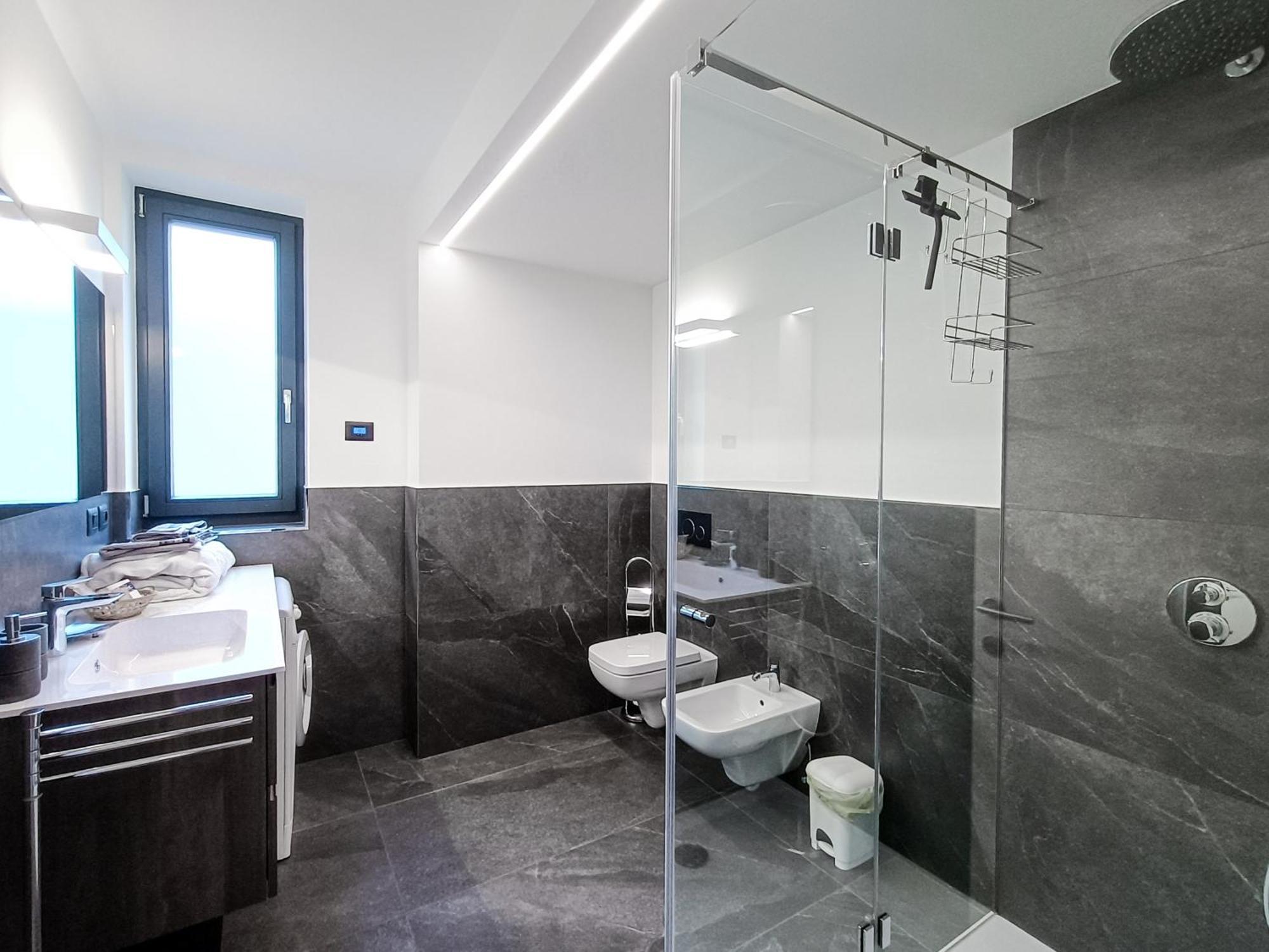 Suite Svaizer Con Giardino Privato Malè エクステリア 写真